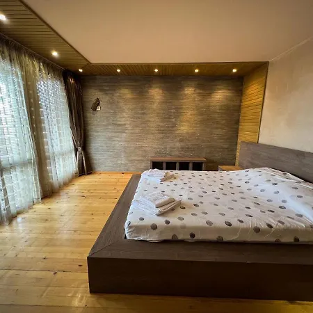 Casa Raya