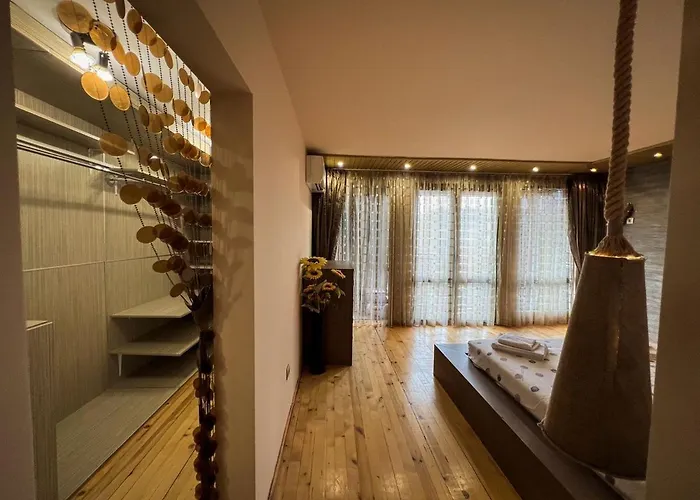 Casa Raya شقة فارنا