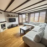 Casa Raya